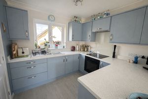Kitchen- click for photo gallery